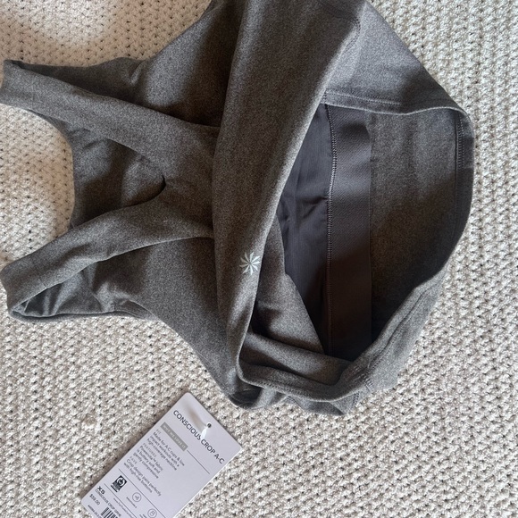 Athleta Sports Bra - Picture 4 of 4